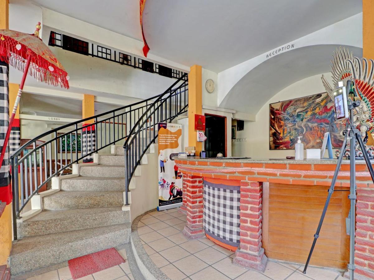Capital O 90407 Wisma Bahtera Hotel Cirebon Dış mekan fotoğraf