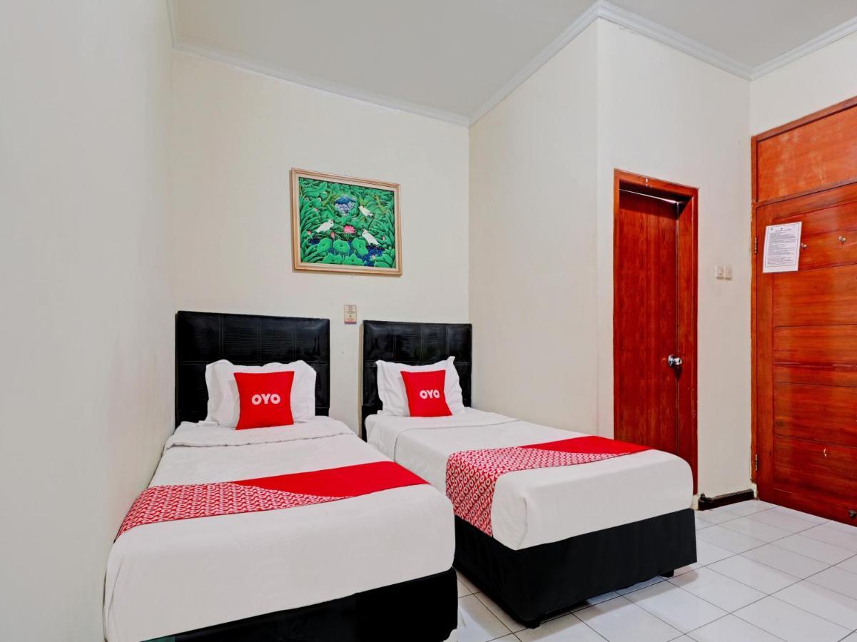 Capital O 90407 Wisma Bahtera Hotel Cirebon Dış mekan fotoğraf